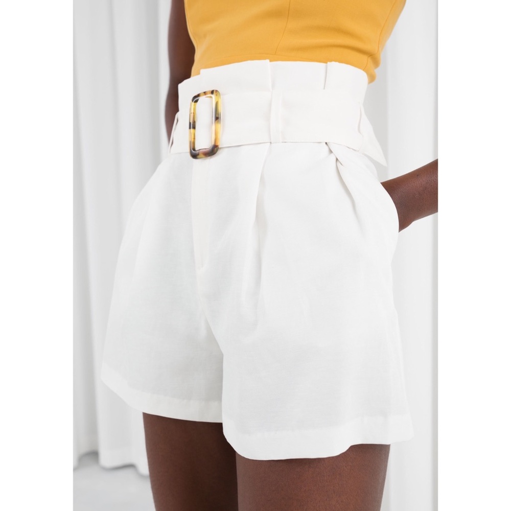 & Other Stories High Waisted Pleated Shorts ✨